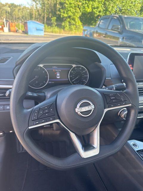 used 2024 Nissan Altima car, priced at $24,428