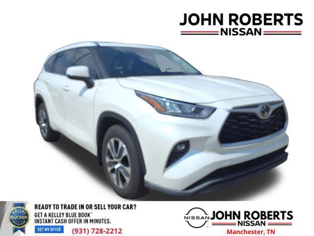 used 2020 Toyota Highlander car, priced at $31,900