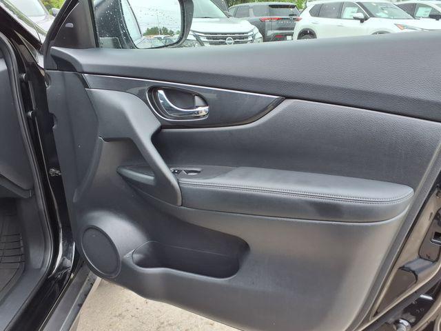 used 2017 Nissan Rogue car, priced at $16,219