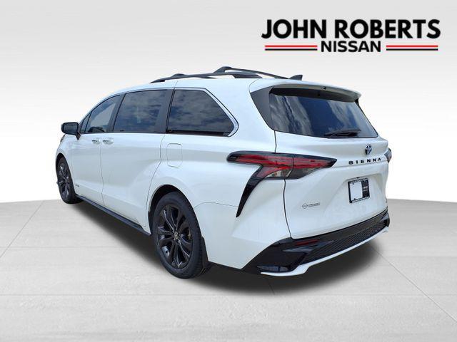 used 2021 Toyota Sienna car, priced at $34,664