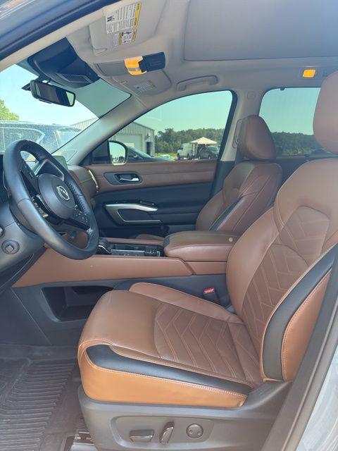 used 2023 Nissan Pathfinder car, priced at $37,258