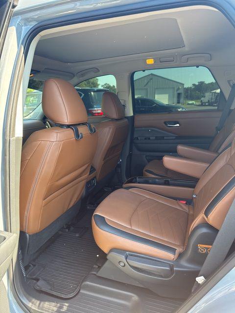 used 2023 Nissan Pathfinder car, priced at $37,258