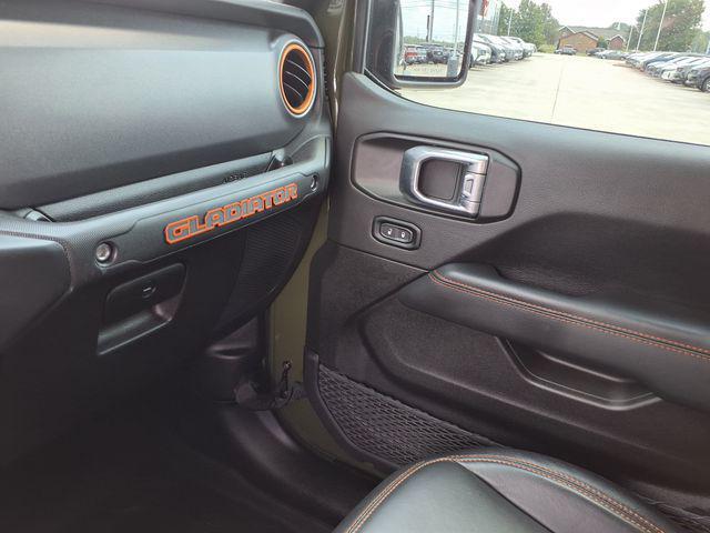 used 2023 Jeep Gladiator car, priced at $41,706