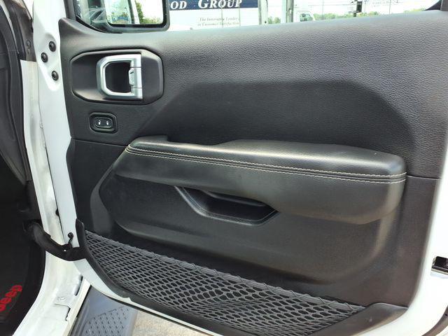 used 2023 Jeep Gladiator car, priced at $31,168