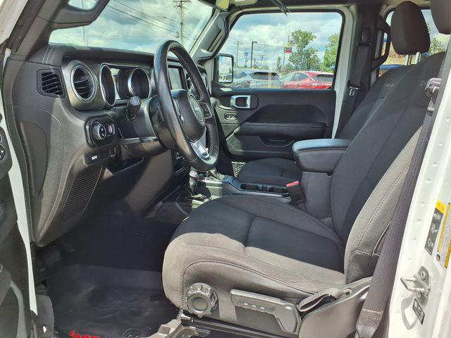 used 2023 Jeep Gladiator car, priced at $31,168