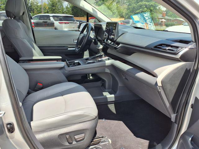 used 2022 Toyota Sienna car, priced at $34,072
