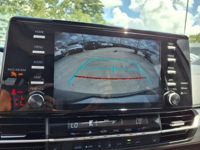 used 2022 Toyota Sienna car, priced at $34,072
