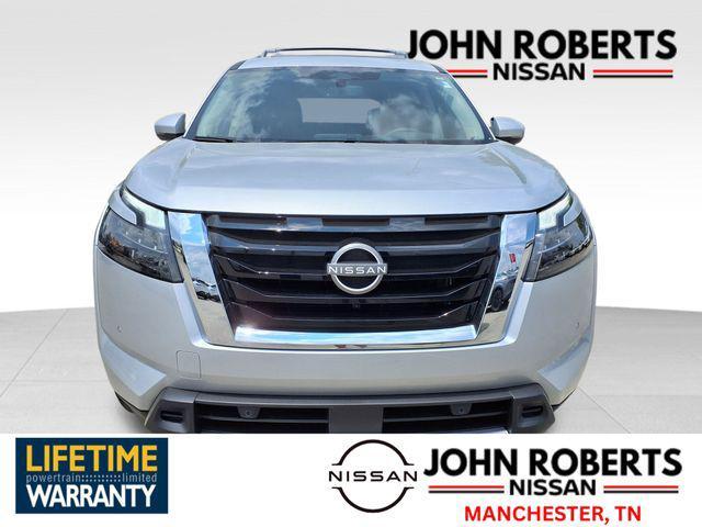 new 2025 Nissan Pathfinder car, priced at $43,602