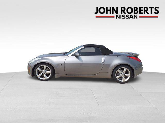 used 2009 Nissan 350Z car, priced at $13,717