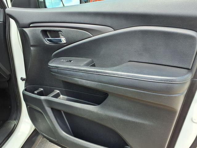 used 2017 Honda Pilot car, priced at $12,830