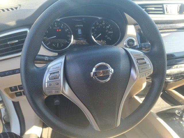 used 2016 Nissan Rogue car, priced at $11,900