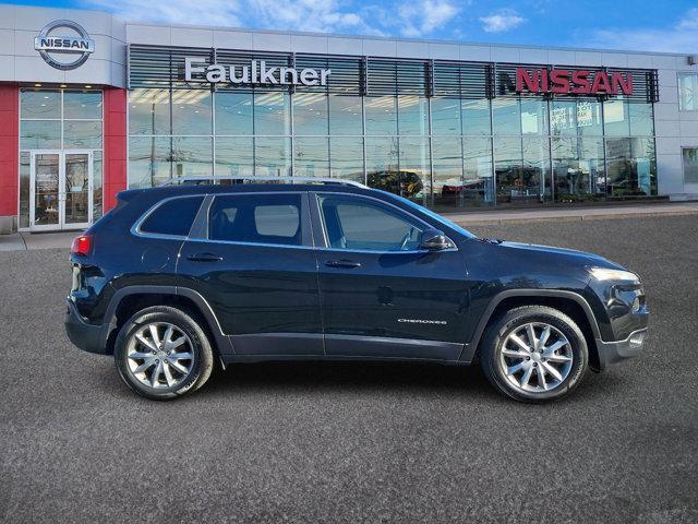 used 2018 Jeep Cherokee car, priced at $15,700