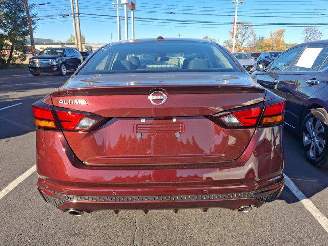 new 2025 Nissan Altima car, priced at $30,555