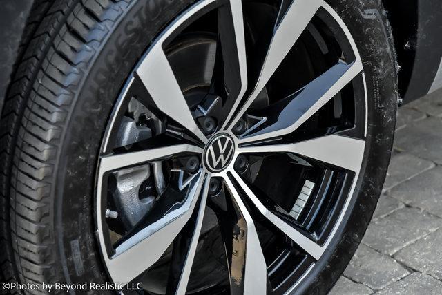 used 2024 Volkswagen Atlas car, priced at $43,952
