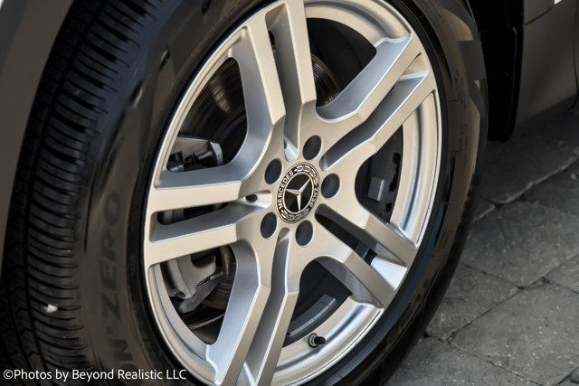 used 2021 Mercedes-Benz GLB 250 car, priced at $35,992