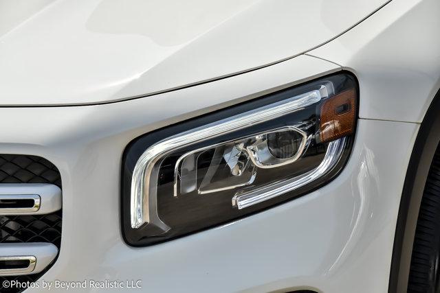 used 2021 Mercedes-Benz GLB 250 car, priced at $35,992