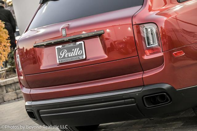 used 2021 Rolls-Royce Cullinan car, priced at $299,877
