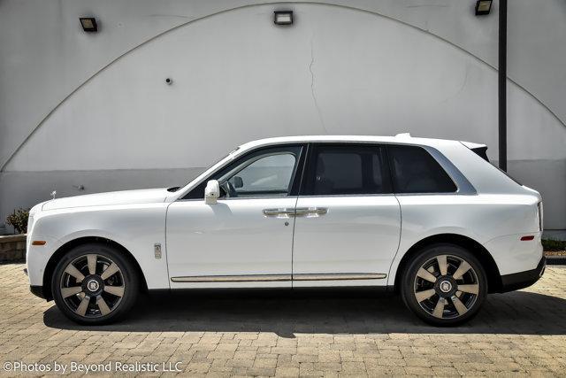 used 2023 Rolls-Royce Cullinan car, priced at $338,900
