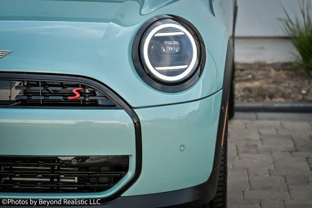 used 2025 MINI Hardtop car, priced at $28,966