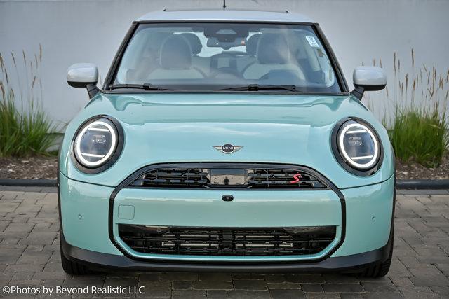 used 2025 MINI Hardtop car, priced at $28,966