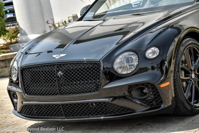 new 2024 Bentley Continental GT car