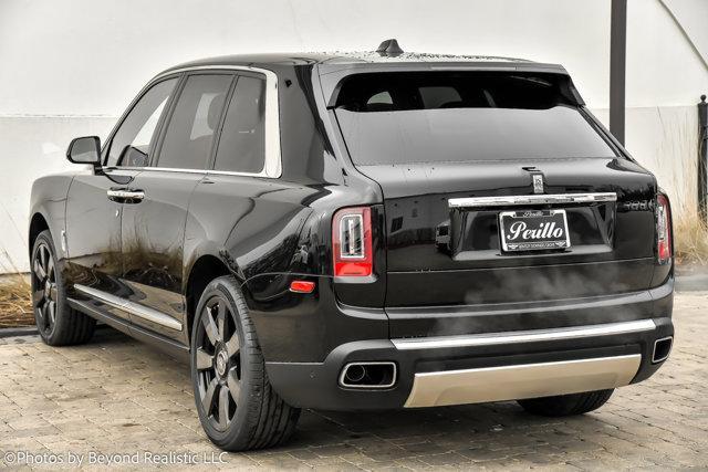 used 2023 Rolls-Royce Cullinan car, priced at $338,900