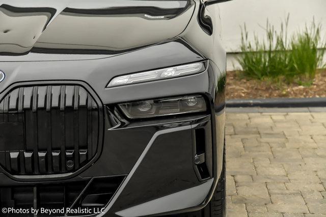 used 2023 BMW i7 car