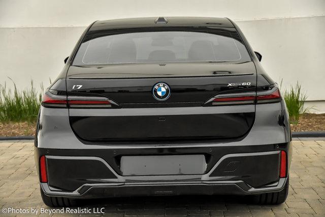 used 2023 BMW i7 car
