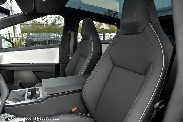 used 2024 Tesla Cybertruck car