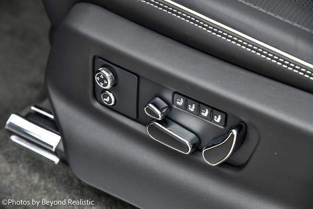 used 2023 Bentley Bentayga car