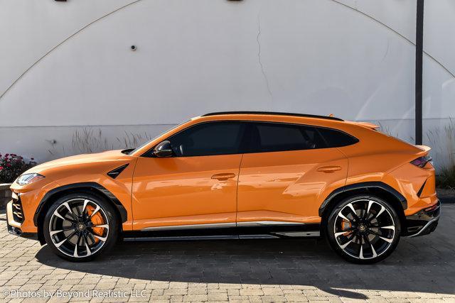 used 2021 Lamborghini Urus car, priced at $238,955