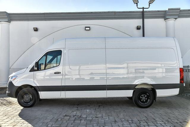 used 2024 Mercedes-Benz Sprinter 3500 car