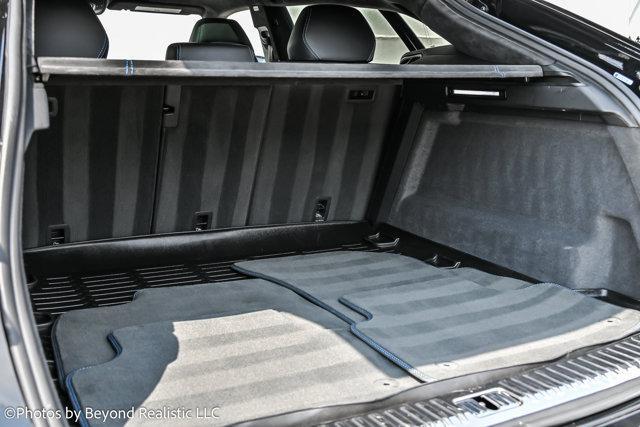 used 2022 Lamborghini Urus car, priced at $209,800