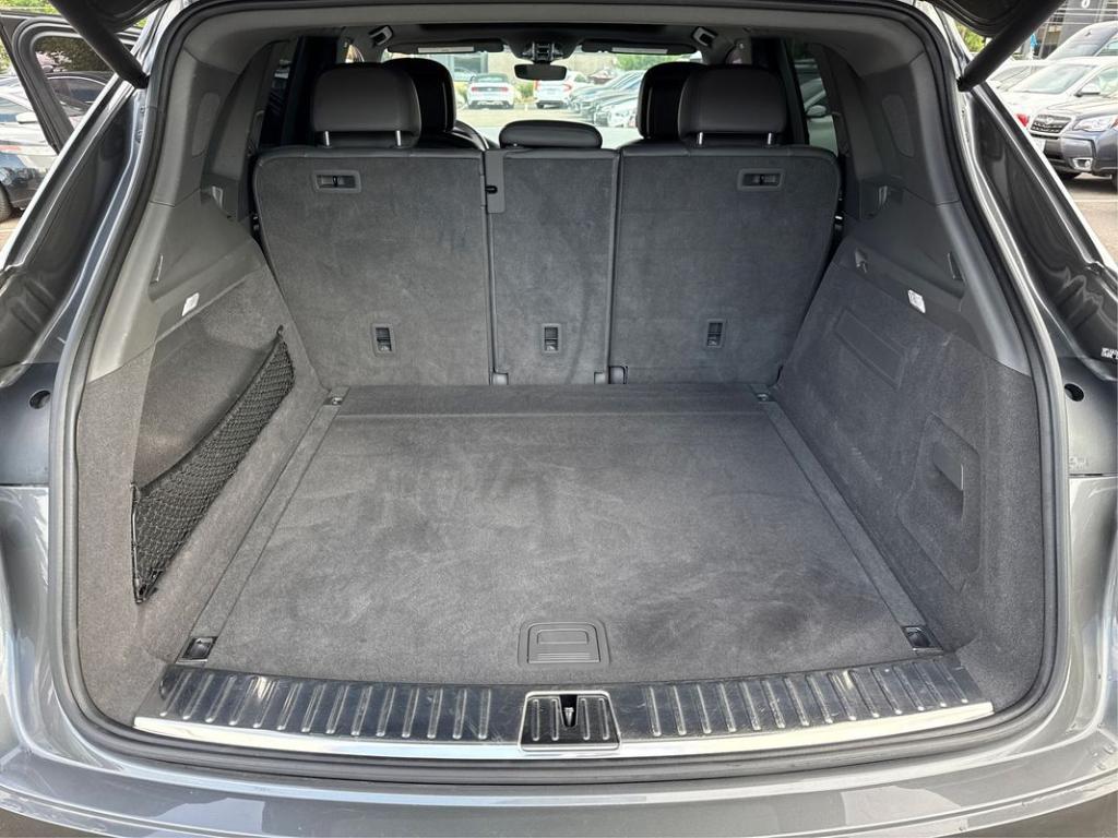 used 2020 Porsche Cayenne car, priced at $39,998