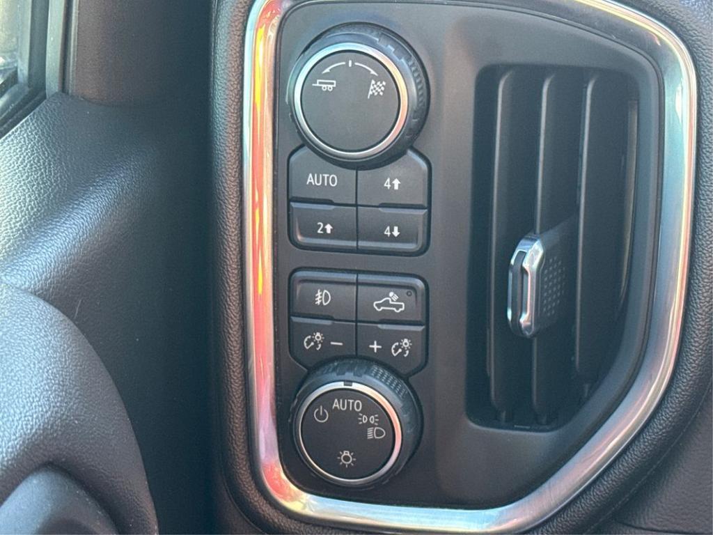 used 2019 Chevrolet Silverado 1500 car, priced at $33,999