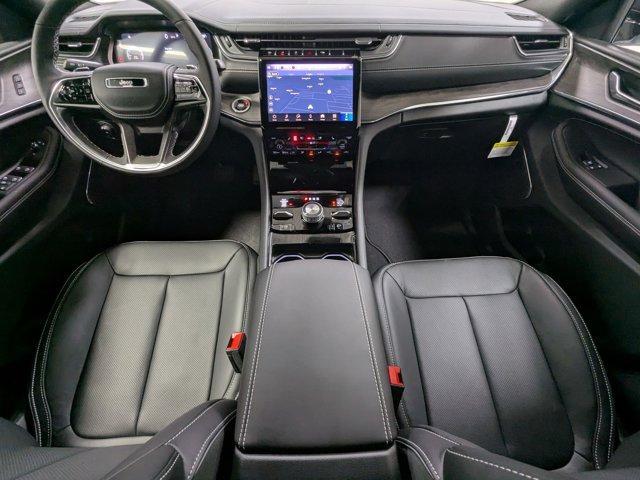 new 2025 Jeep Grand Cherokee car, priced at $54,970