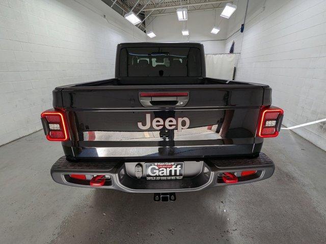 new 2025 Jeep Gladiator car, priced at $52,587