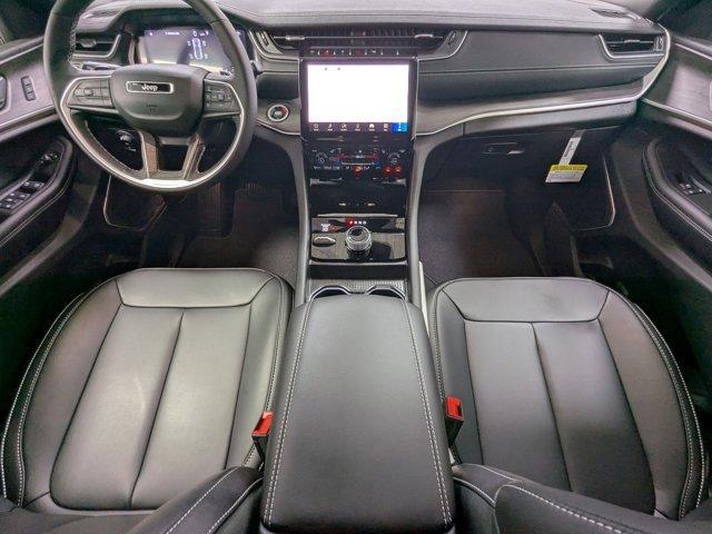 new 2025 Jeep Grand Cherokee car, priced at $46,066