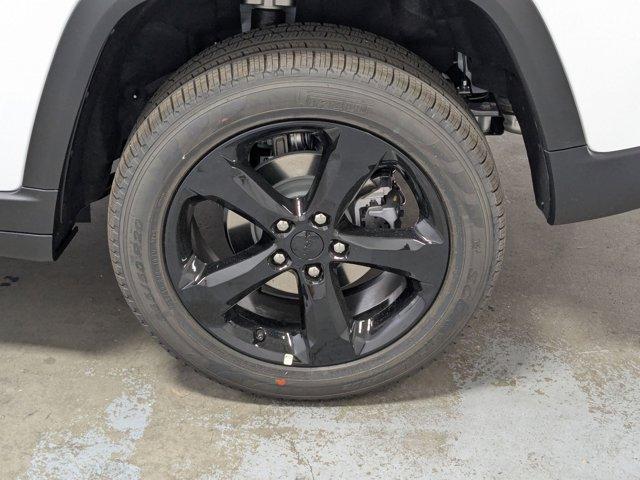 new 2025 Jeep Grand Cherokee car, priced at $46,066