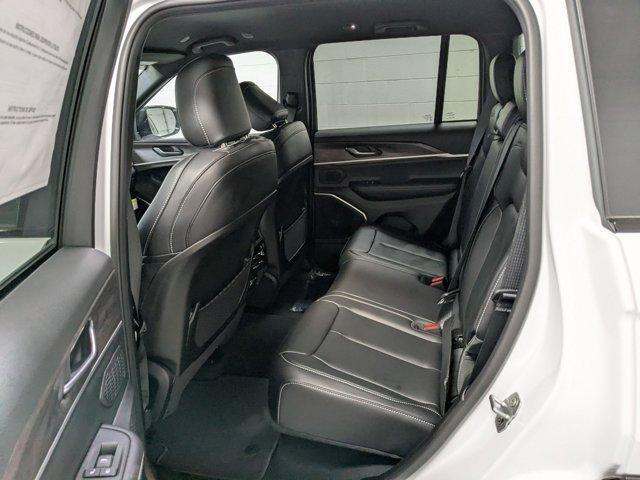 new 2025 Jeep Grand Cherokee car, priced at $46,066