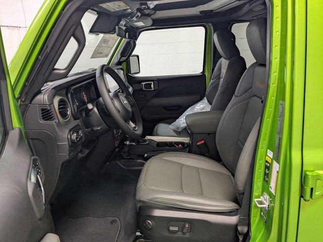 new 2025 Jeep Gladiator car, priced at $57,250