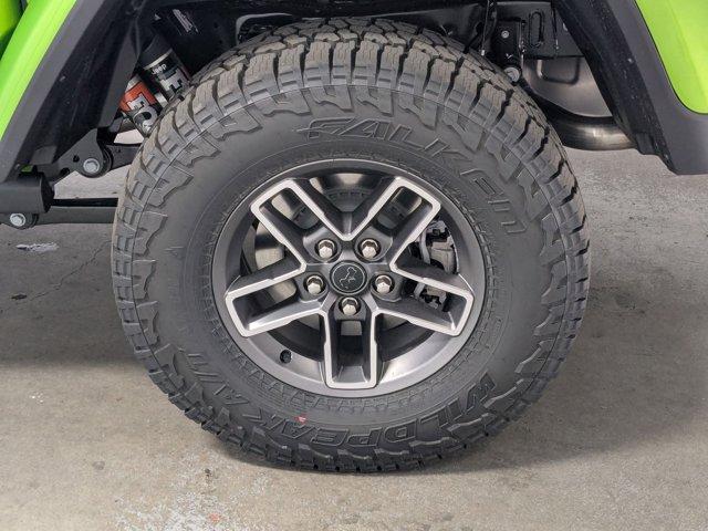 new 2025 Jeep Gladiator car, priced at $55,167