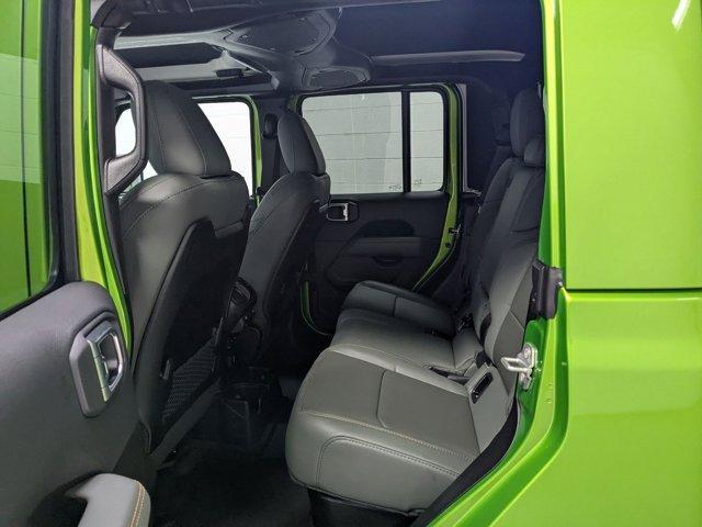 new 2025 Jeep Gladiator car, priced at $55,167