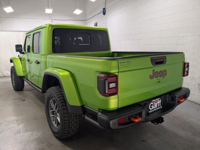 new 2025 Jeep Gladiator car, priced at $55,167