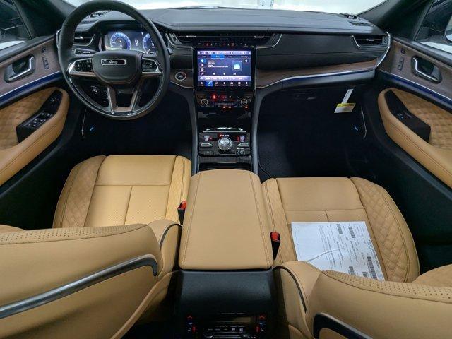 new 2025 Jeep Grand Cherokee car, priced at $59,796