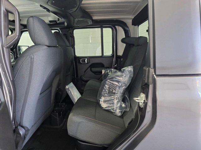 new 2025 Jeep Gladiator car, priced at $48,645