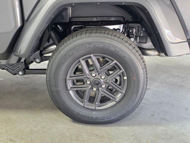 new 2025 Jeep Gladiator car, priced at $48,645