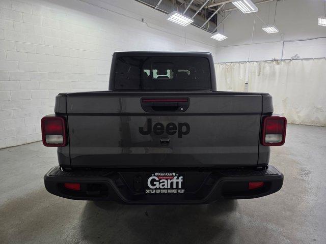 new 2025 Jeep Gladiator car, priced at $48,645