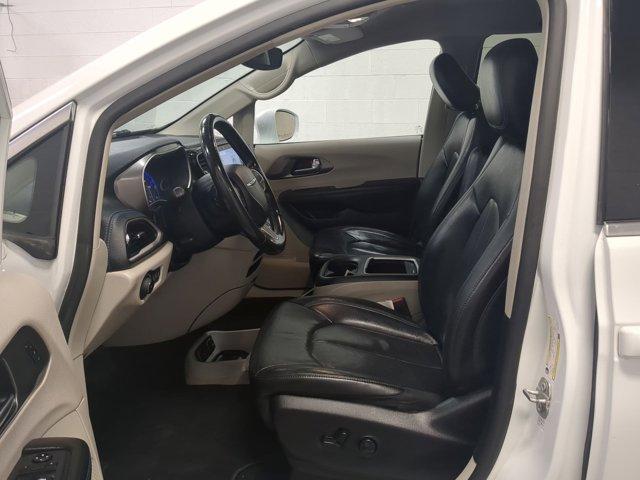 used 2021 Chrysler Pacifica car, priced at $15,574