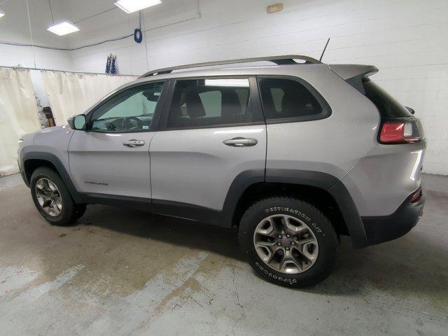 used 2019 Jeep Cherokee car, priced at $17,574